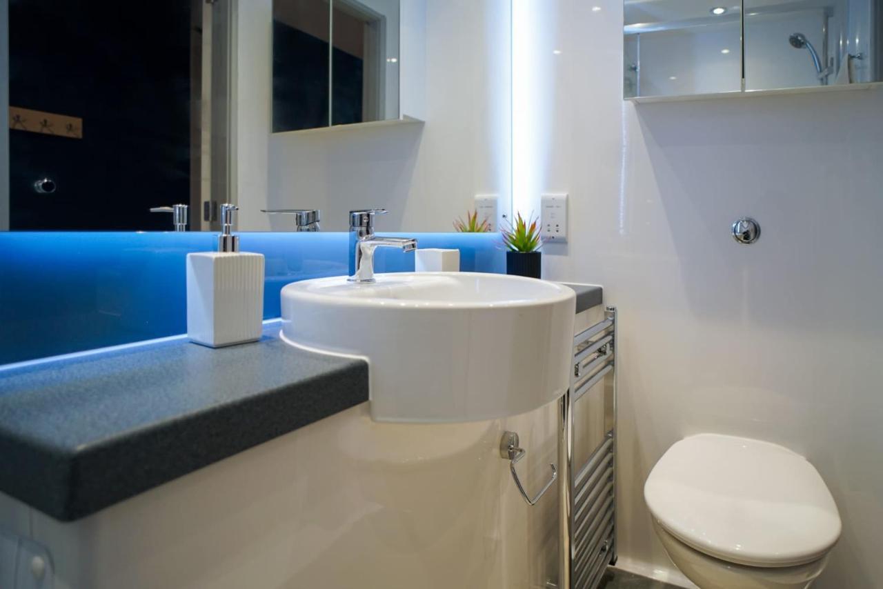 Bright Modern Studios And Private Bedrooms With Shared Kitchen At Straits Meadow Near Edinburgh City Centre Exteriér fotografie